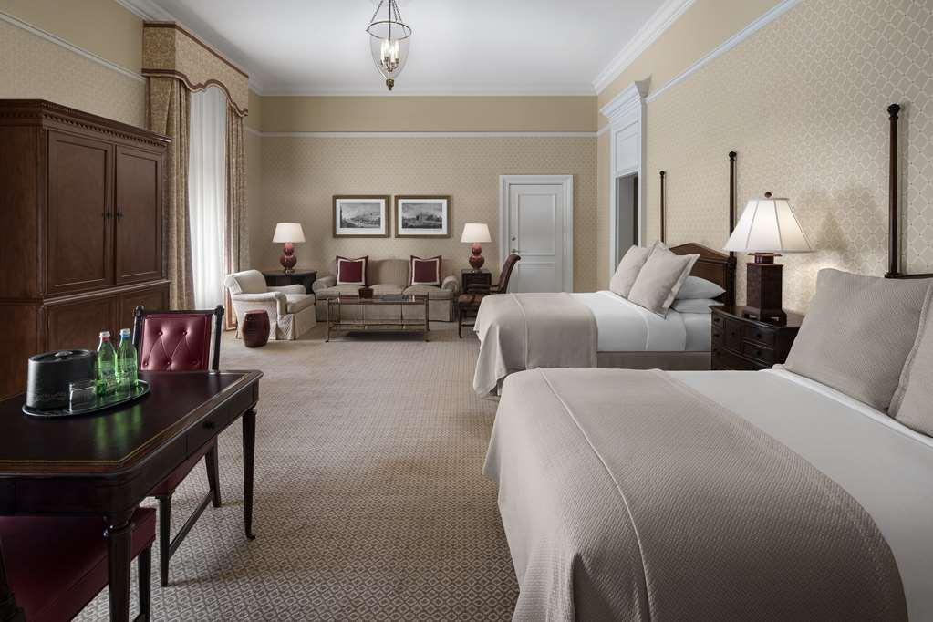 Capital Hotel Little Rock Room photo